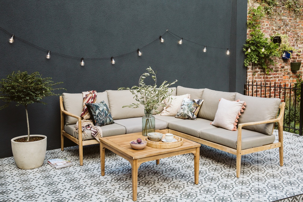 Lisbon Garden Lounge Corner Set, £1,299, Barker & Stonehouse